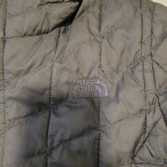 The North Face thermoball coat. XS - Picture 2 of 5